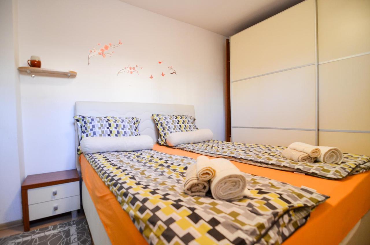 Blacksmith Apartment + Free Private Parking Сараево Экстерьер фото