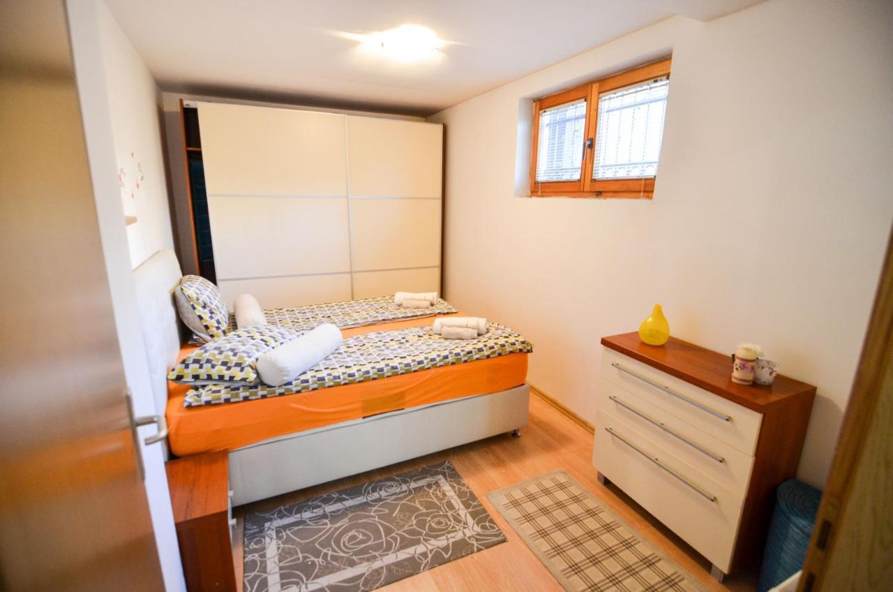 Blacksmith Apartment + Free Private Parking Сараево Экстерьер фото